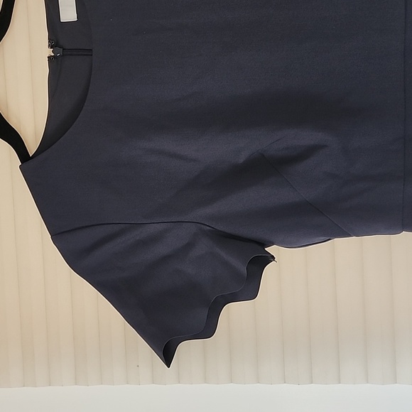 ANN TAYLOR LOFT DRESS - Picture 2 of 4